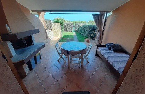 Costa Rei Villa | Indepen. intermediate row typ. bivano 50 mq with sea view!