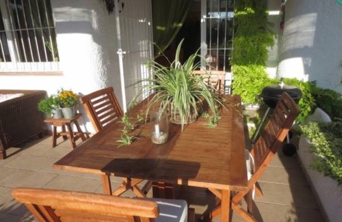 Siesta Cottage | Independent house with garden