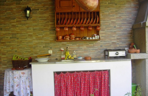 Ponte de Lima Cottage | Independent floor with garden, pool and mountain views