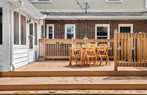 Mapleton/Fall Creek House | Indiana's Children Museum