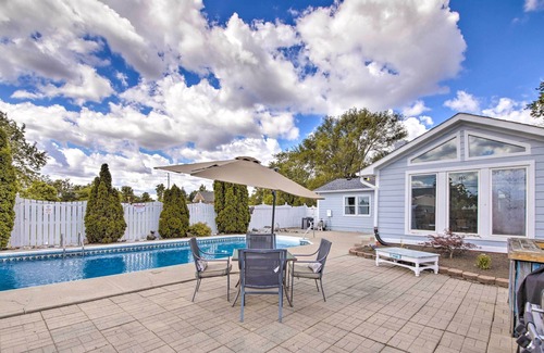 Acton House | Indianapolis Home w/ Private Pool - 13 Mi to Dtwn