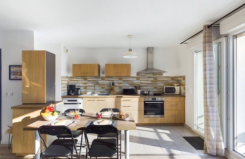 Concarneau Apartment | -INDIGO-T3 avec balcon et 2 places de parking