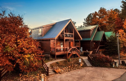 Chalet Village Cabin | IndoorPool | 2 Suites | View | HotTub | GmRm | PS5