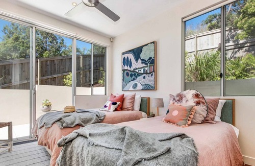 Castaways Beach House | Indulge at Iluka, Castaways Beach