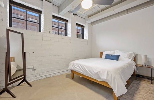 East Cleveland Bed & Breakfast | Industrial Style Living in Downtown Cleveland!