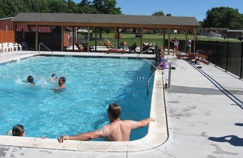 Milford Cabin | Inexpensive 1-room cabin, less than 5 mi from Cooperstown.