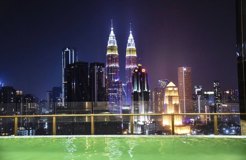 Titiwangsa Apartment | Infinity pool amazing view deluxe suite#22