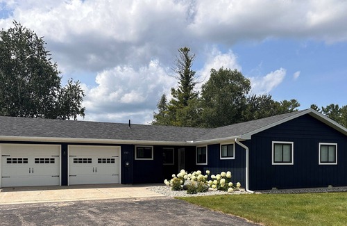 Cheboygan House | Inland Waterways Retreat! On Cheboygan River, inside Strawberry Island Canal!