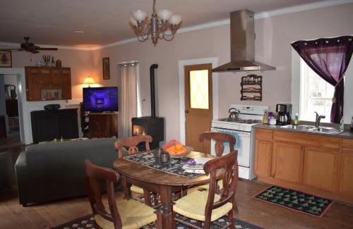 Gila Hotel | Inn at the L C Ranch