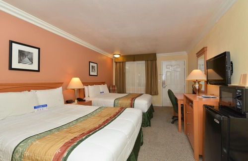 Downtown Hotel | Inn By The SFO