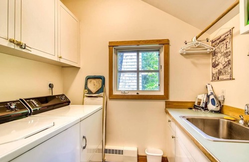 Stonington House | Inner Harbor Retreat - Large, Private Estate