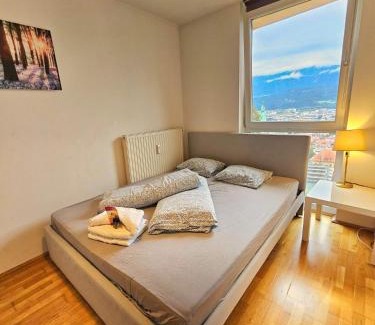 Innsbruck Apartment | Innsbruck City View Apartment with 2 Bedrooms