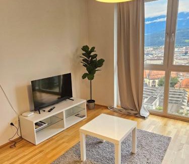 Innsbruck Apartment | Innsbruck City View Apartment with 2 Bedrooms
