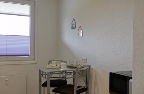 Neue Tiefe Apartment | Inselblume 58 - Vacation apartment with balcony in Neue Tiefe