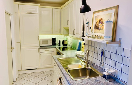 Fehmarn Apartment | "InselRuhe Fehmarn" with balcony, sea view, WLAN, only 100 m to the beach