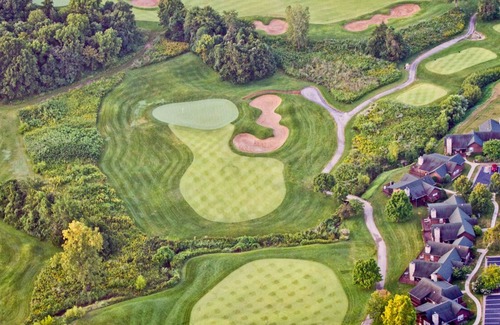 Camdenton Cottage | Inside the premier Old Kinderhook Golf Resort, Pet Friendly and FREE Kayaking