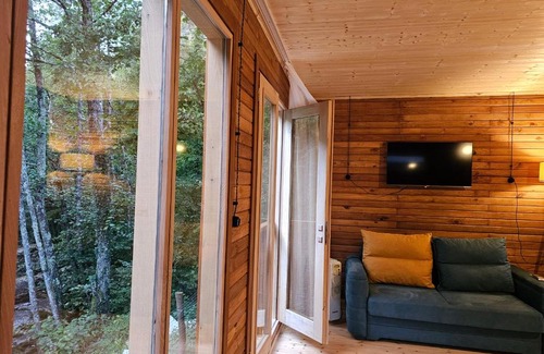 Ambrolauri House | inSxvava