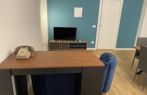 Cantu Apartment | INTERO APPARTAMENTO 3 CAMERE - 3 BAGNI - Cantù - COMO- PT