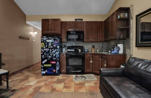 North Park City Apartment | Intimate Mtn Studio, Walk to Main St