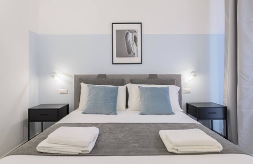 Historical Center House | Into Mann - Farnese - One Bedroom Guest House, Sleeps 4