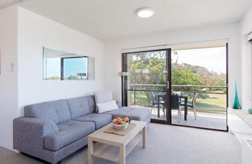 Nelson Bay Apartment | Intrepid 10 water views over Shoal Bay Beach