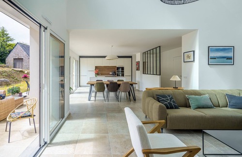 Locronan House | Invitation à Locronan - Belle maison pour 6