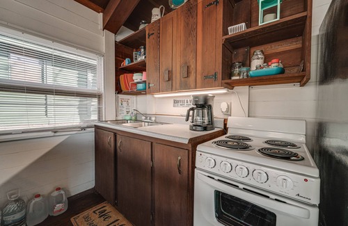 Kimberling City Cabin | Inviting Cabin ~ 11 Mi to Silverdollar City