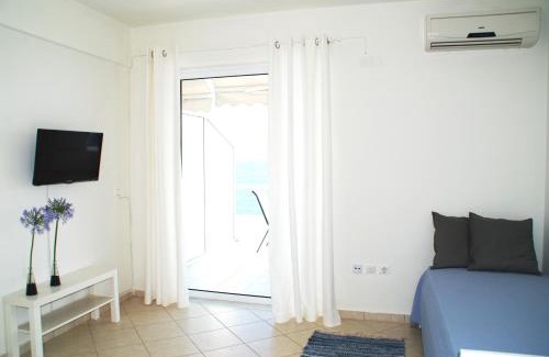 Kiveri Apartment | Iris Linamare