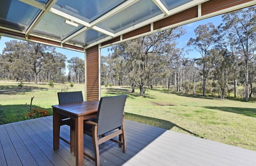 Pokolbin Villa | Ironbark Hill Villa 1