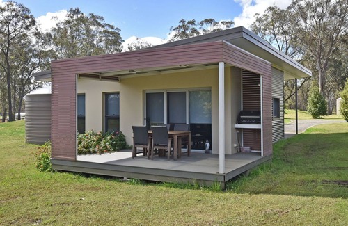 Pokolbin Villa | Ironbark Hill Villa 2