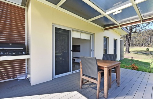 Pokolbin Villa | Ironbark Hill Villa 4