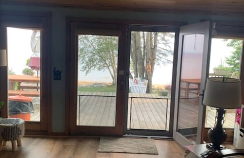Delta County House | Isabella Shores - Beachfront Home and Winter Retreat