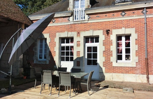 Lunay House | Isabelle's gîte in the Domaine du Château de la Mézière