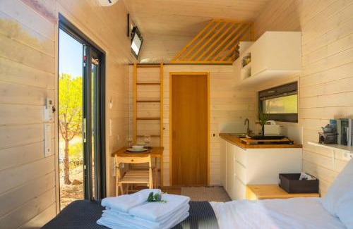 Corte Gago House | Isis Garden by Tiny Away