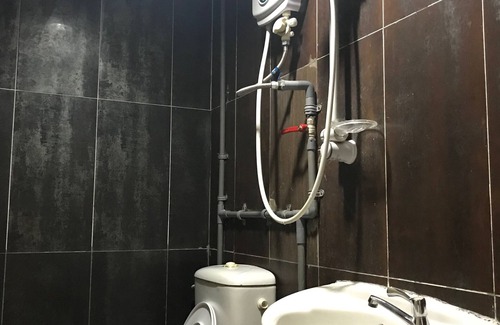 Downtown Kota Kinabalu Hotel | Iskandar Sinsuran Guesthouse