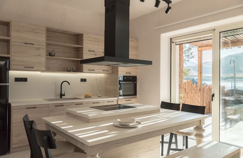 Plakias Villa | Isla Beach House, a Timeless Retreat