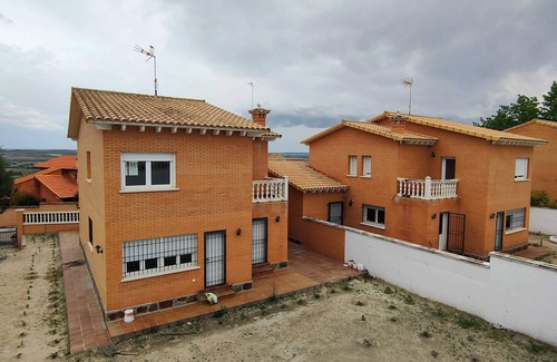 Sesena House | Isla del Valle House. TuCasaTemporal