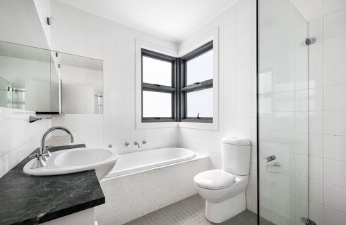 Coogee House | ISLA South Coogee Carefully Curated Breathtaking Ocean Panorama