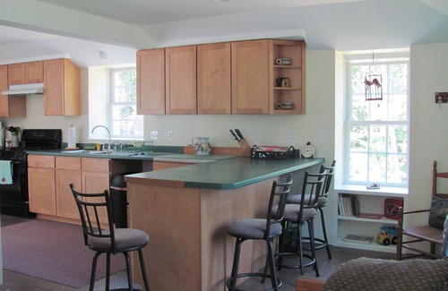 Long Island House | Island Escape - Spacious 4 BR House with Car included!