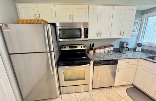 Hilton Head Island Condo | Island Thyme - Hilton Head 3BR 2BA Walk to Beach