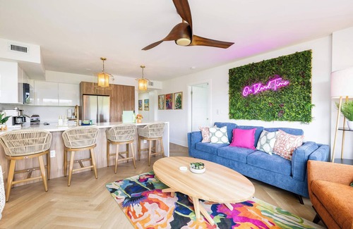 Blue Waters Condo | Island Time at Ocean Pointe Luxe 2 King Spa BR/BA, 2 Balcony
