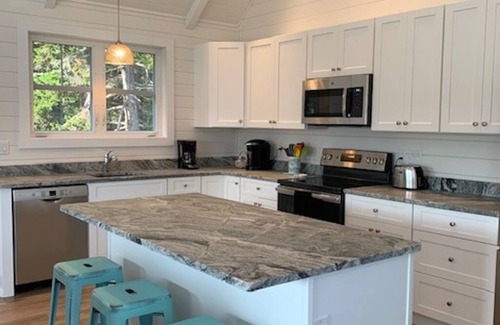 Sebasco House | Island View Cottage - Thanksgiving Dates Available