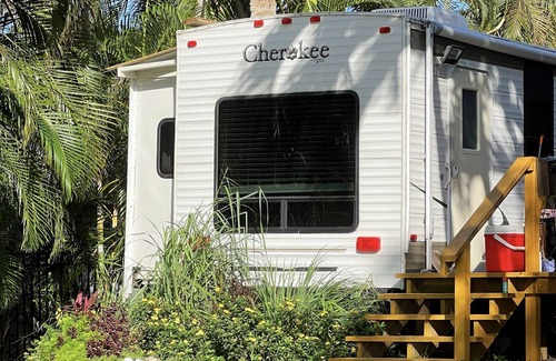 Palmetto House | Island Water view, Adorable Cherokee Trailer
