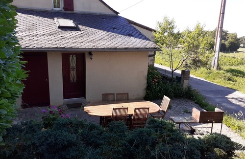 Moyrazes House | Isolated cottage in the countryside. 5 minutes from all shops