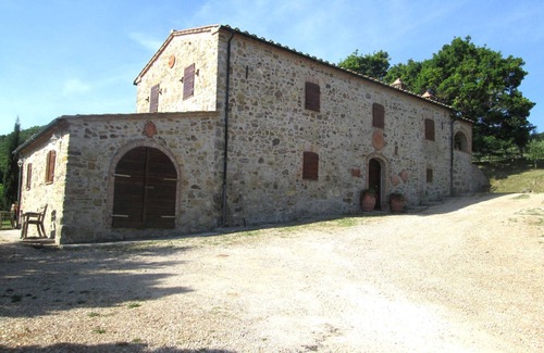 Castelnuovo di Val di Cecina Villa | Villa in Tuscany with Pool & Olive Groves