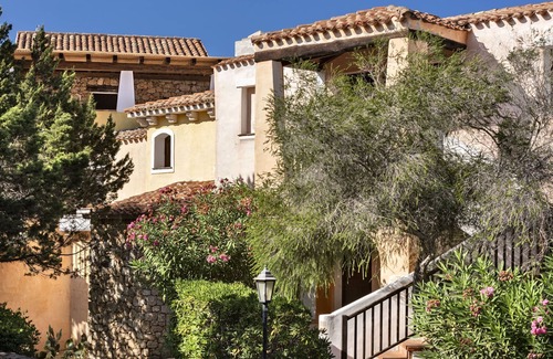 Liscia di Vacca Apartment | Holiday residence Il Giardino degli Oleandri in Porto Cervo
