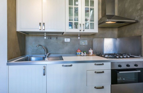Rosignano Solvay Apartment | Lovely apartment for 6 people with WIFI, A/C, TV, balcony and parking