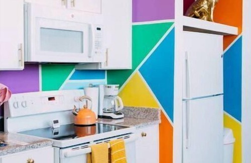 Crosstown Apartment | It's All Coming Up Rainbows & Adventures @Crosstown