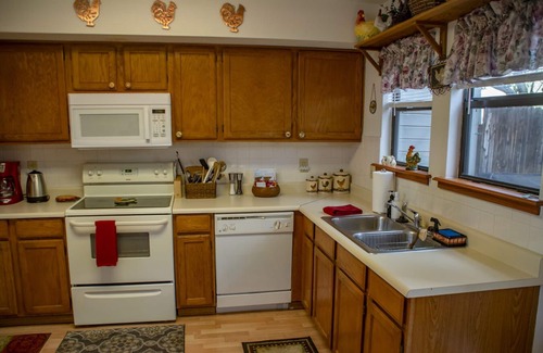 Flagstaff House | It's Aspen time in Flagstaff | Local Discounts