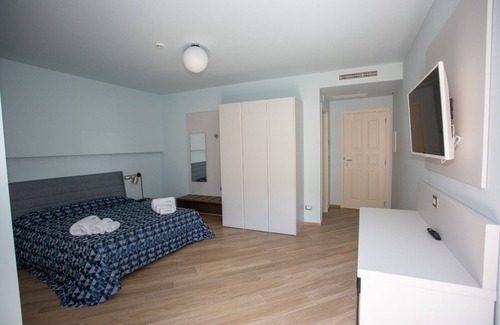 Santa Maria di Castellabate Hotel | ZEUS-Triple room-Comfort-Private Bathroom-Balcony